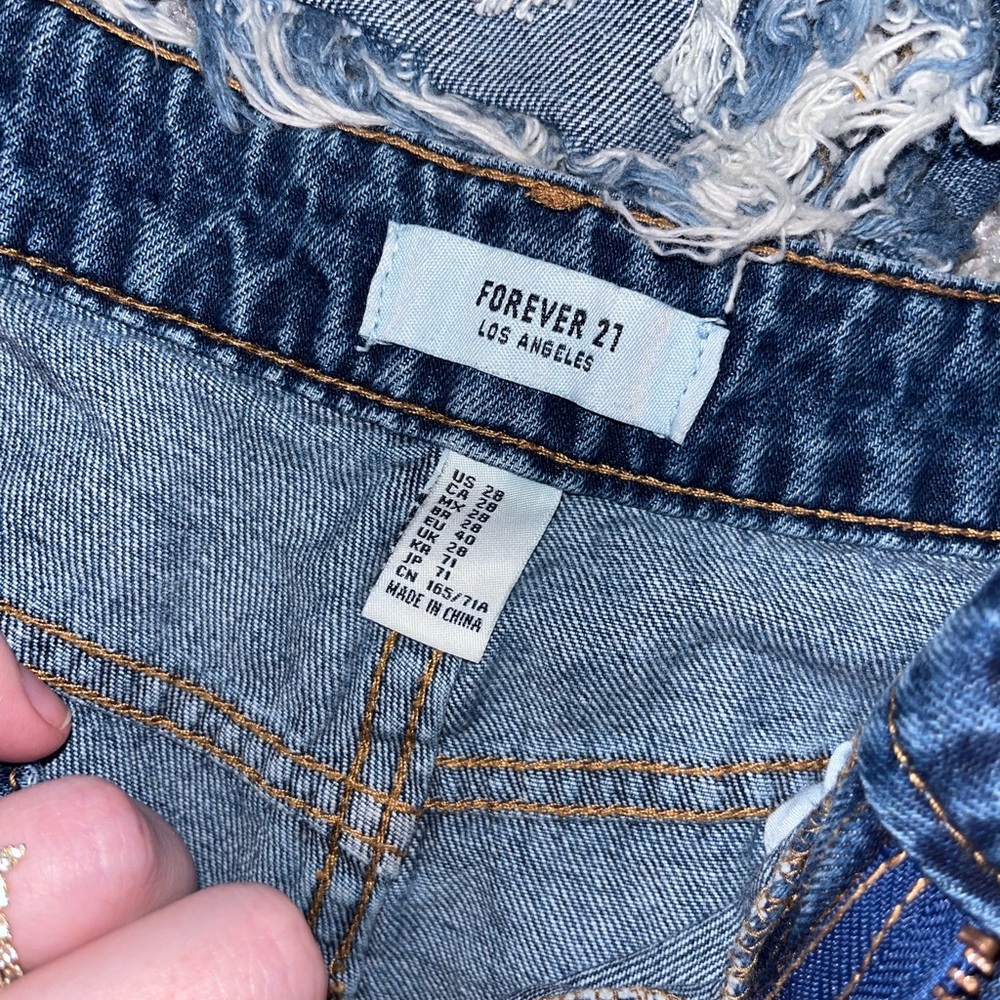 Jean Shorts Bundle - Picture 2 of 5